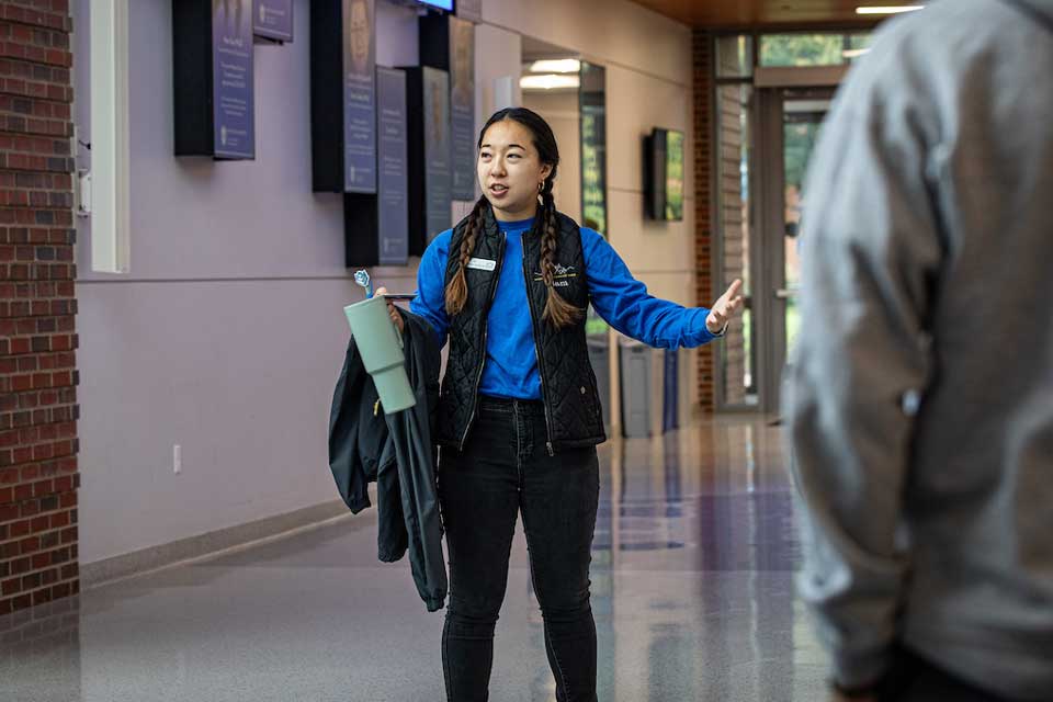 SLU Student ambassadors leading a tour on campus