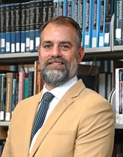 aaron scarbrough headshot