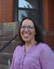 Jennifer Sanders Headshot