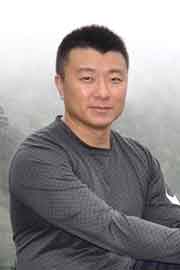 Headshot of Bo Wang